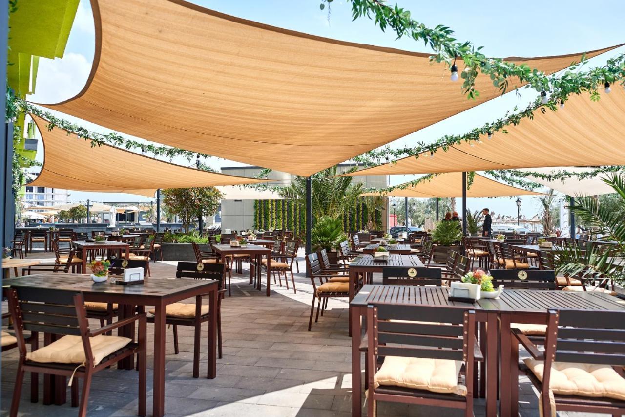 Ace Aparthotel Pool & Spa Mamaia Nord Navodari Dış mekan fotoğraf