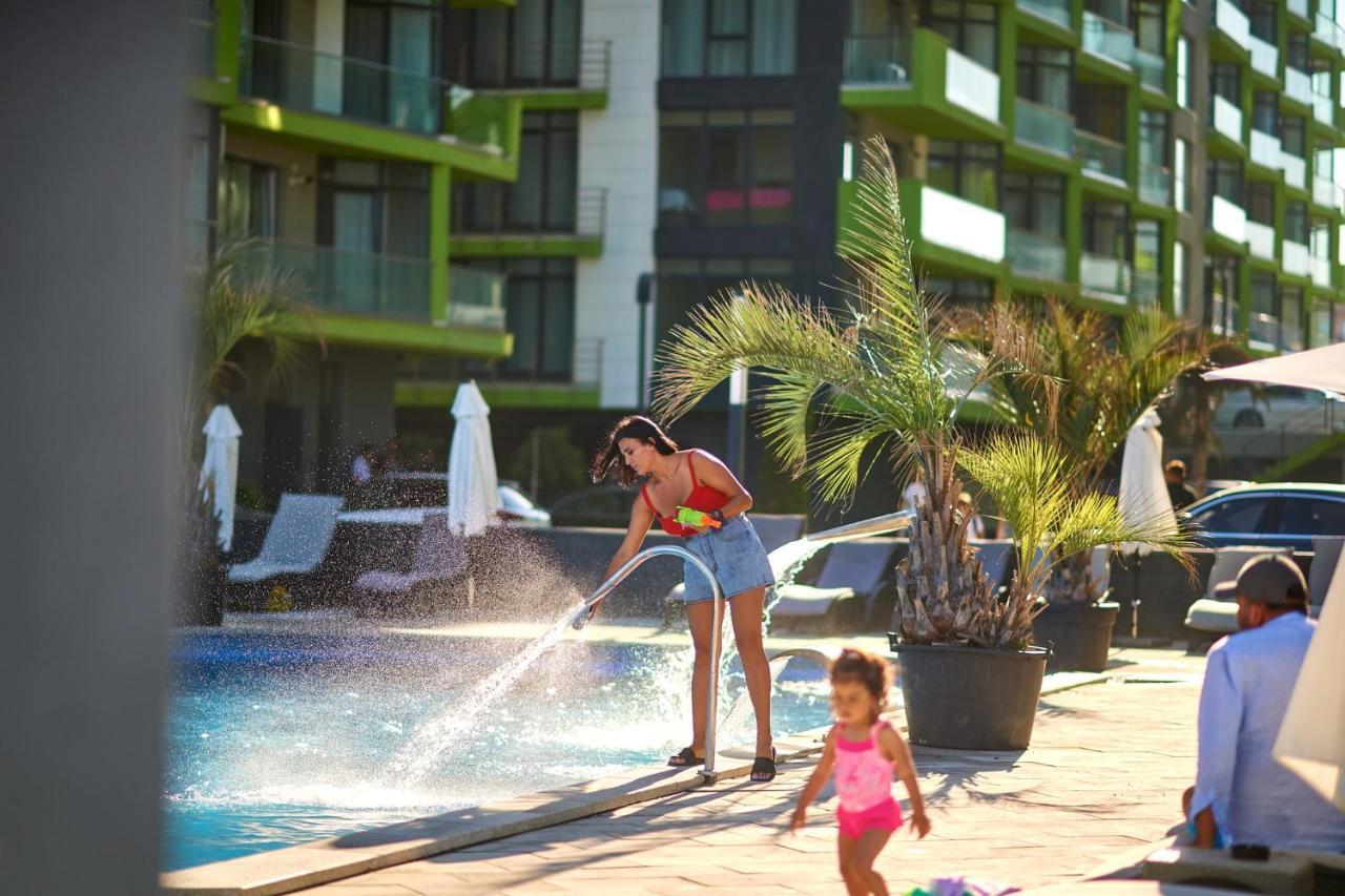 Ace Aparthotel Pool & Spa Mamaia Nord Navodari Dış mekan fotoğraf